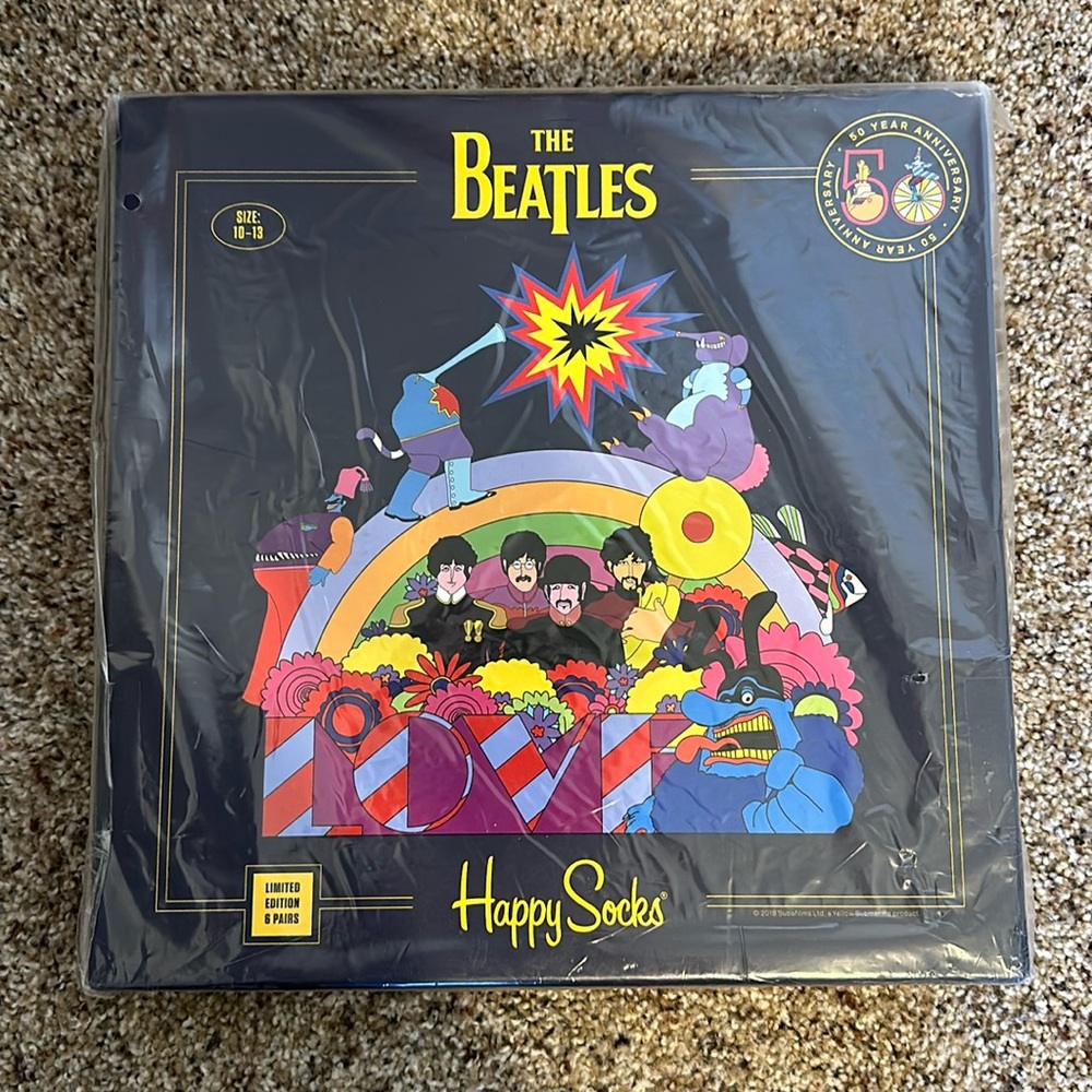 NIB-Happy Socks Men and Women Beatles 50th Anniversary LP Collectors Gift Boxed
